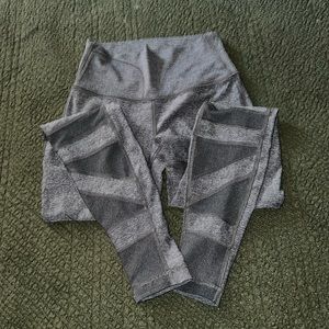 Lululemon leggings size 6.